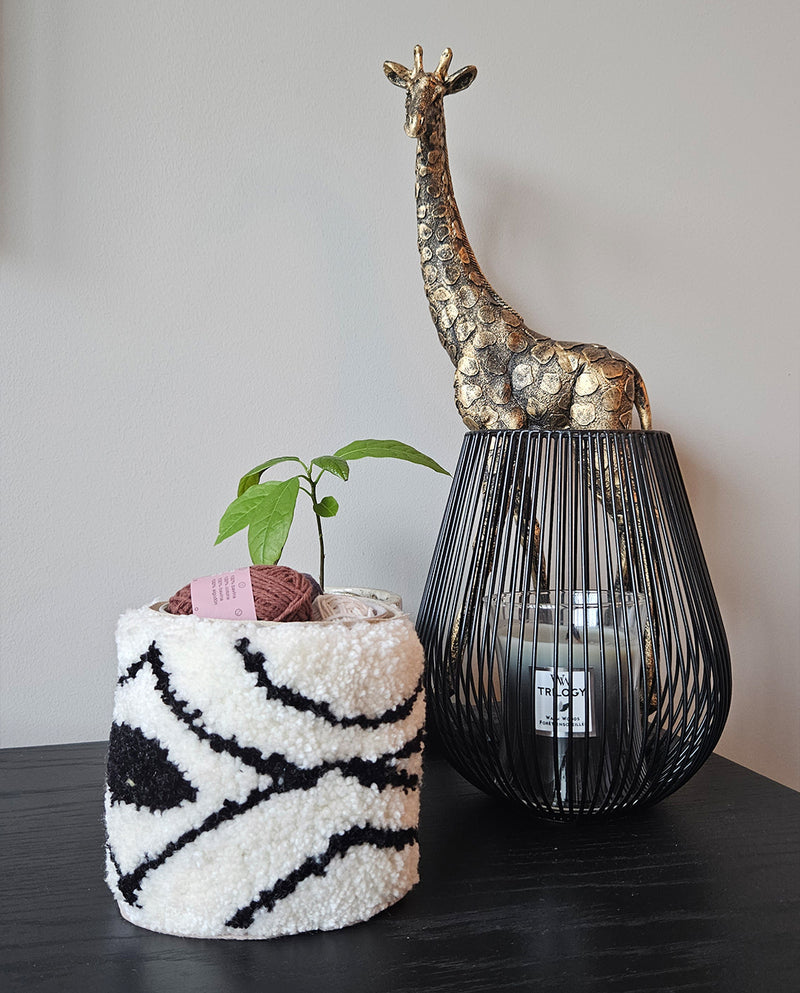 Betuft | Mandje zwart & wit | Small